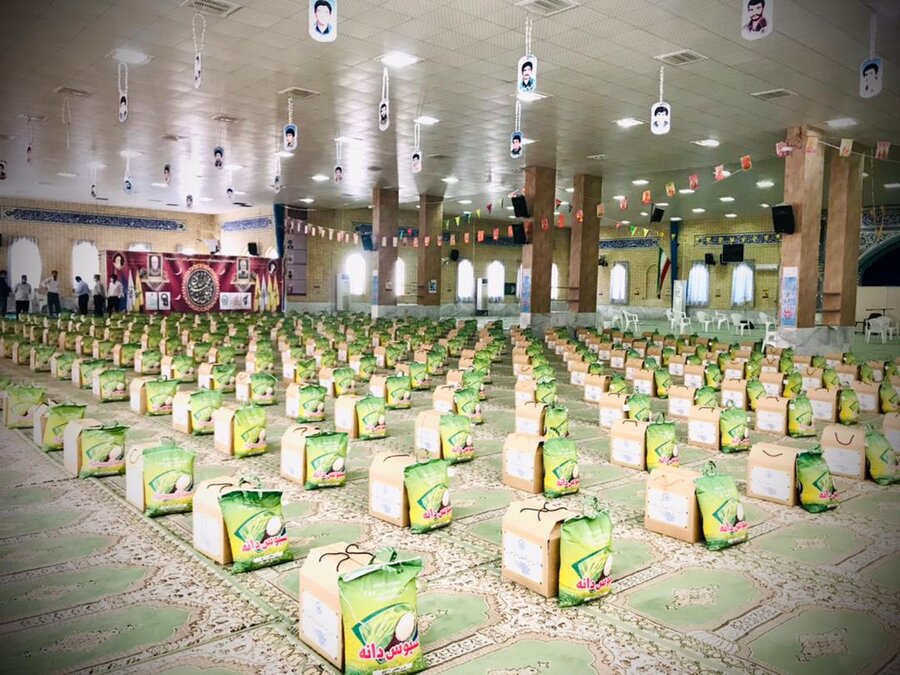 دیر، ۲۵۰۰ بسته کمک معیشتی شورای راهبردی پتروشیمی ها بین مددجویان بهزیستی توزیع شد