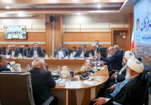 سفر دکتر پزشکیان به هرمزگان؛ گامی مؤثر در تقویت دیپلماسی اقتصادی با کشورهای حوزه خلیج فارس