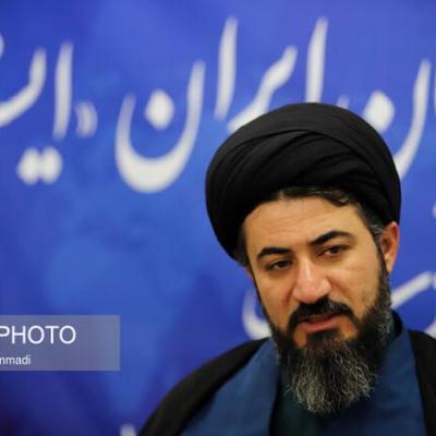 درهای حوزه هنری را به روی همه هنرمندان باز کرده‌ایم