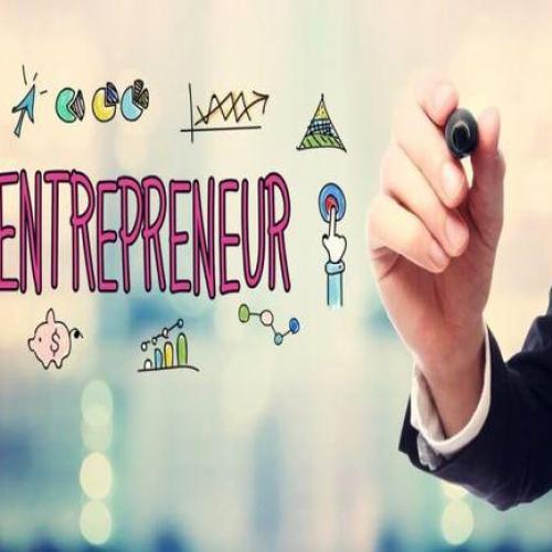 فرهنگ کار عامل اصلی بیکاری / دانشگاه ها کارآفرین تربیت کنند نه خواهان پشت میز نشینی