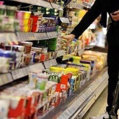 تامین و توزیع بیش از ۲۳ هزار تن انواع کالاهای اساسی در لرستان