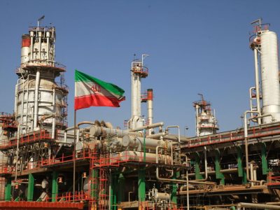 افزایش ۶۶ درصدی تولید بنزین یورو ۴ در پالایشگاه آبادان تا پایان آبان