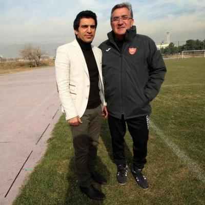 جادوگر فوتبال ایران عصای دستش را به ویلموتس نداد