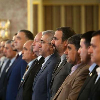 ترافیک دیپلماتیک میان ایران و روسیه/ بهره برداری ایران از بازار ۱۸۰ میلیون نفری اوراسیا/ کمرنگ شدن نقش دلار در روابط تهران-مسکو