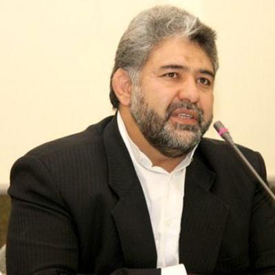 دانشگاه آزاد نگاهی عادلانه به تیم‌های ورزشی دارد/ سرمایه‌گذاری در بخش بانوان زودتر جواب می‌دهد