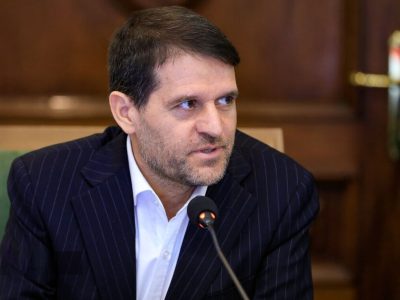 تأکید بر توسعه راهبردی پژوهش و فناوری در صنعت پتروشیمی