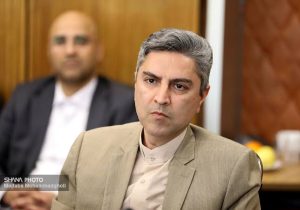«دانشگاه صنعت نفت به سوی دانشگاه نسل چهارم حرکت میکند»