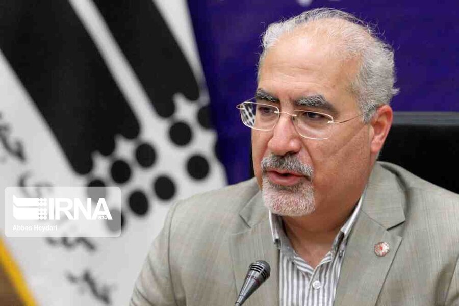 با توجه به حساسیت امر مراقبت و نگهداری از فرزندان سازمان اولویت با موسسات فعال در زمینه خانه های کودک و نوجوان است