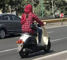 صدور گواهینامه موتورسیکلت برای زنان؛ حضور بانوان موتور سوار در خیابان‌ها قانونی شد