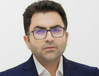 میان تعلیق و تاب آوری/پویا وکیلی